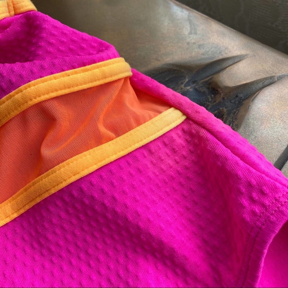 OshKosh B’Gosh Swimsuit 6x girls one piece neon pink FABRIC - Picture 9 of 9